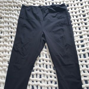Black Yogalicious Cropped Leggings